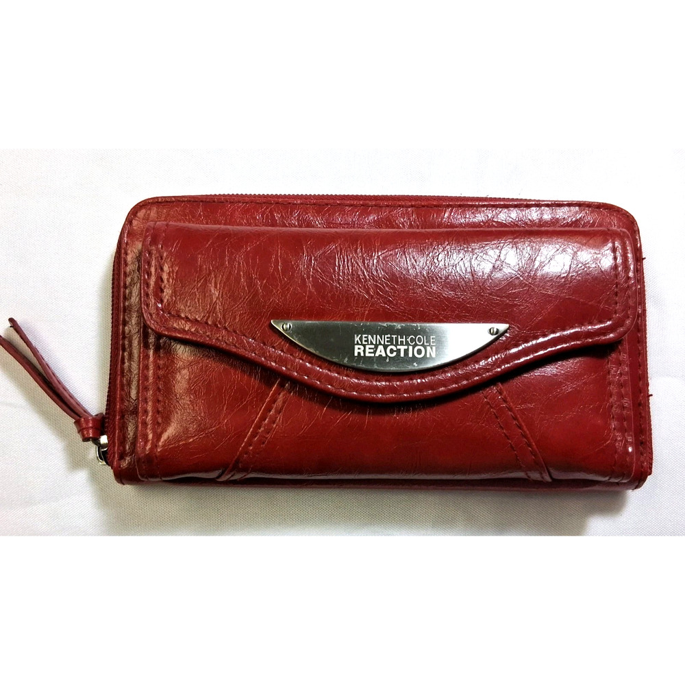 Vintage Kenneth Cole Reaction Wallet Red Coin Bag Credit Card